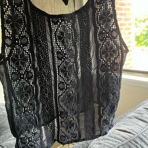 Lace blue tank.